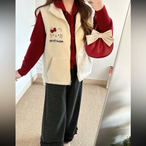 Korean EGG Hello Kitty Fleece Vest